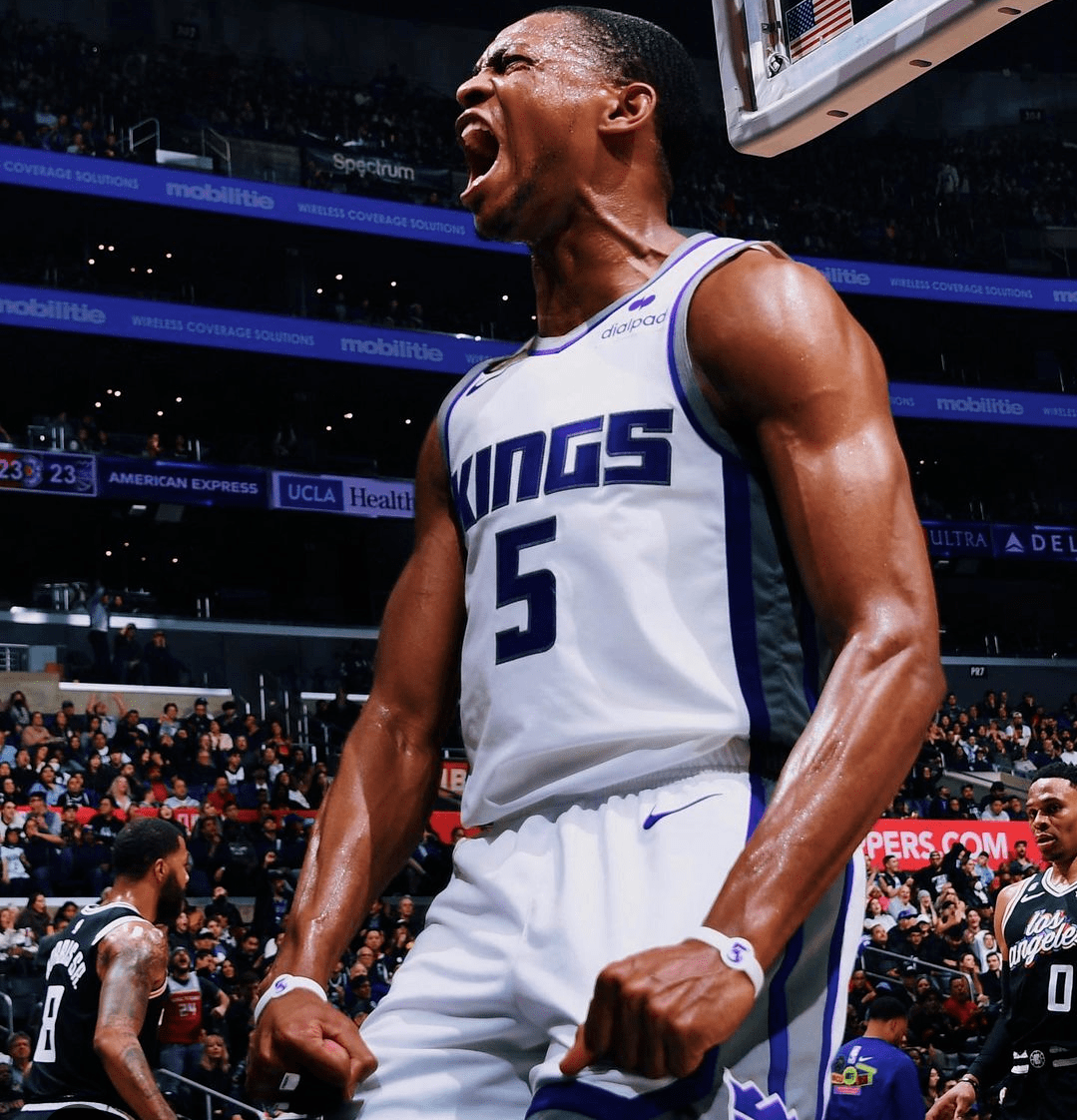 jiuyou游戏中心关于赛前NBA总决赛传出新动向，萨克拉门托国王豪取连胜，管理层表态：信心回归，细节决定成败的信息