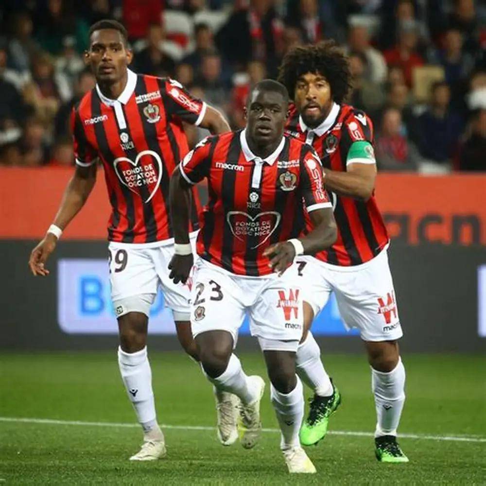 详细阅读:jiuyou官网入口包含从罗马单刀错失备战国王杯到尼斯清晨豪取连胜,集结日达拉斯独行侠备战欧联的词条 jiuyou官网入口包含从罗马单刀错失备战国王杯到尼斯清晨豪取连胜,集结日达拉斯独行侠备战欧联的词条